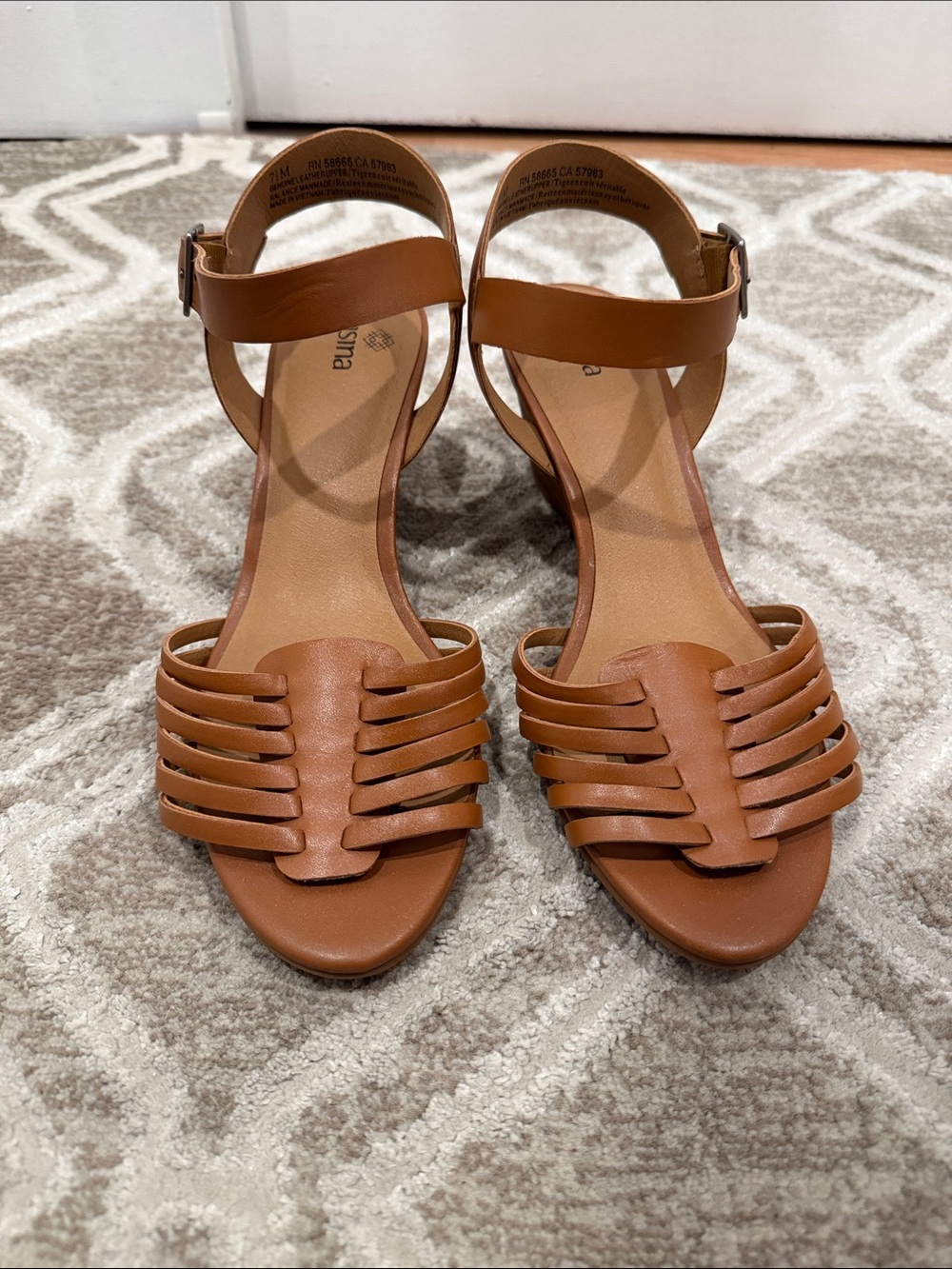SUSINA Cognac Terra Leather Wedge Sandal/Size 7.5/ New